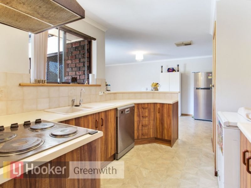 8 Taranaki Court, Greenwith SA 5125