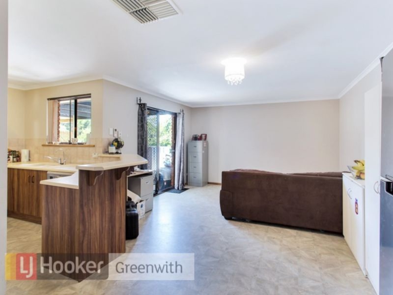 8 Taranaki Court, Greenwith SA 5125