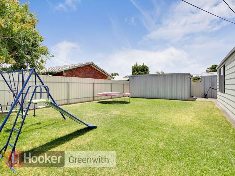 2 Oldham Avenue, Modbury Heights SA 5092