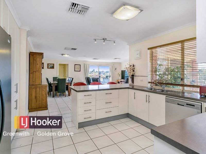 29 Thornton Drive, Greenwith SA 5125