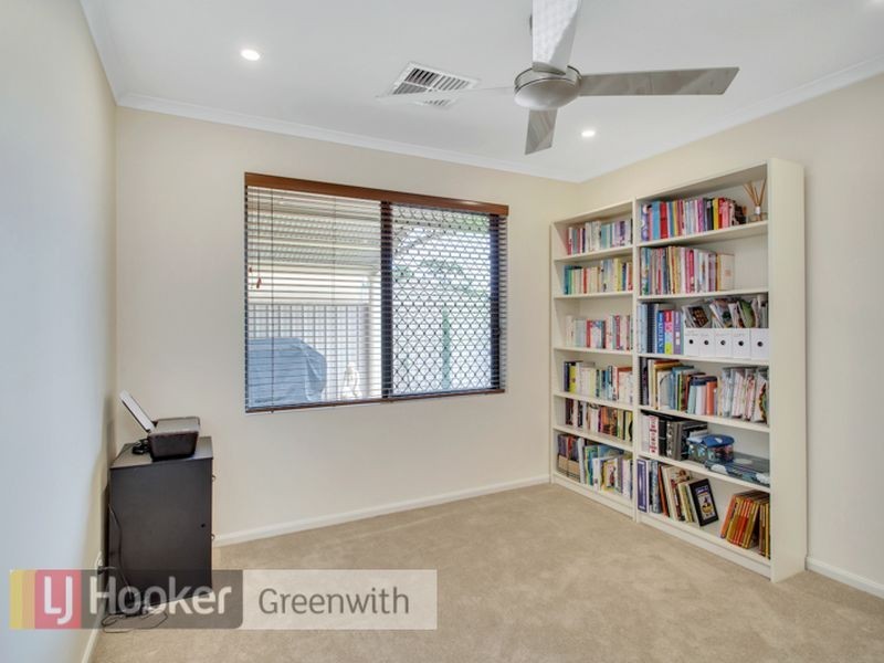 1 Oakwood Street, Parafield Gardens SA 5107