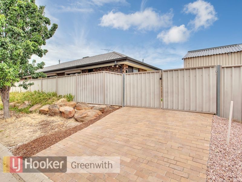 1 Oakwood Street, Parafield Gardens SA 5107