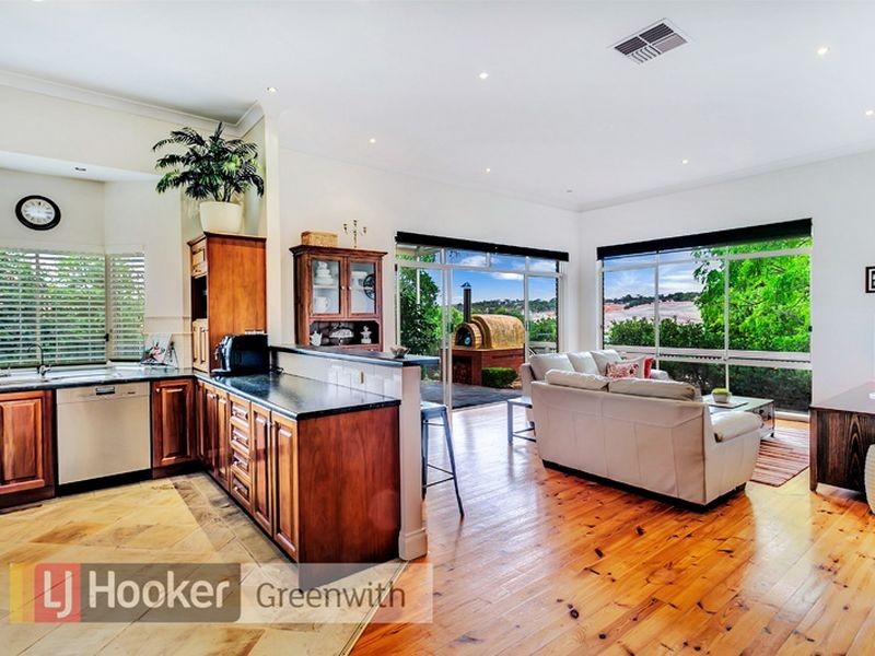 6 St Clair Parade, Greenwith SA 5125