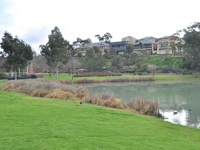 6 St Clair Parade, Greenwith SA 5125