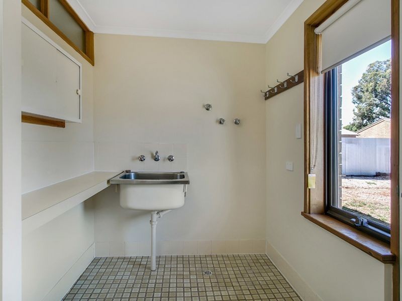 2 Karungi Court, Salisbury Downs SA 5108