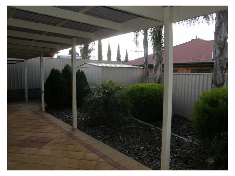 17 Amisfield Crescent, Greenwith SA 5125