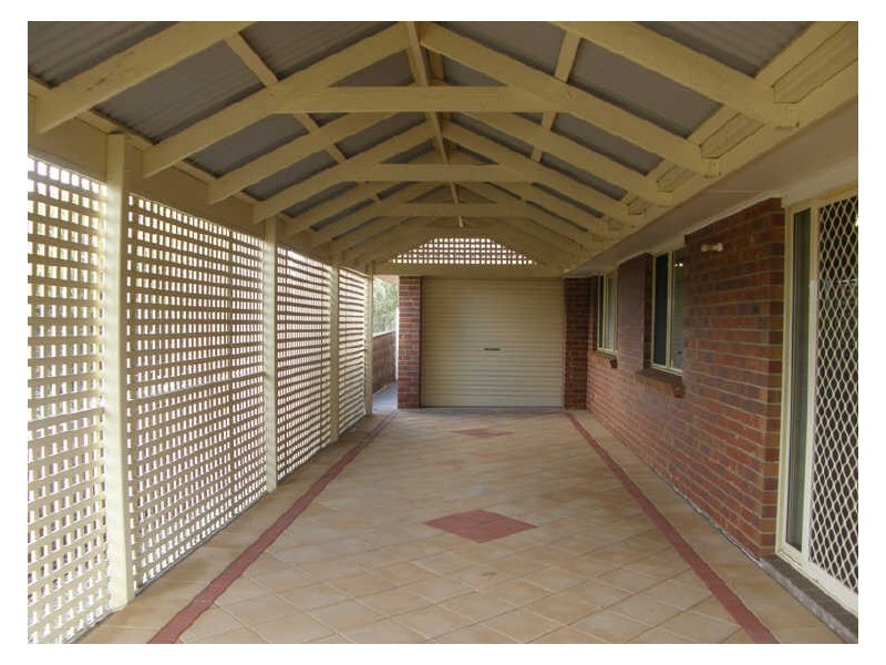17 Amisfield Crescent, Greenwith SA 5125