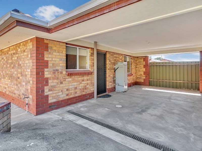 2/20 Whinnen Street, St Agnes SA 5097