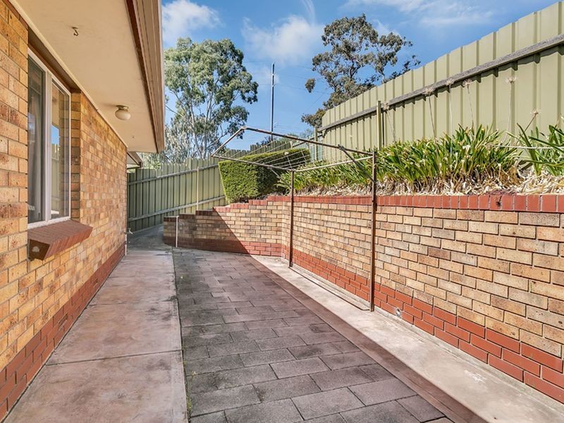 2/20 Whinnen Street, St Agnes SA 5097