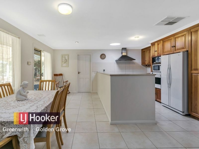 9 Coomurra Drive, Salisbury Heights SA 5109