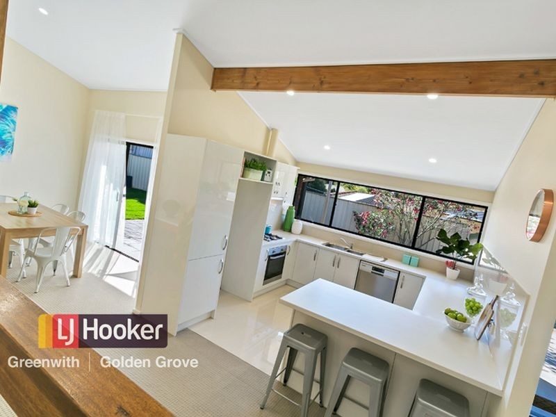 8 Chardonnay Crescent, Wynn Vale SA 5127