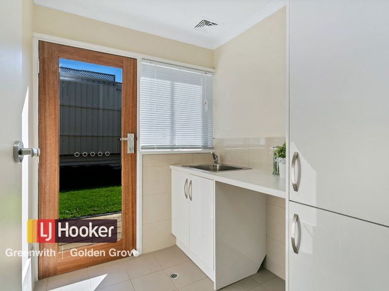 8 Chardonnay Crescent, Wynn Vale SA 5127