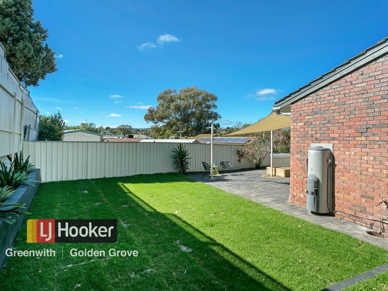 8 Chardonnay Crescent, Wynn Vale SA 5127