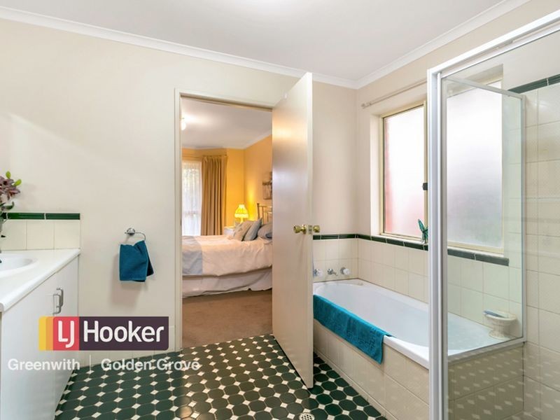 10 Leckie Lane, Greenwith SA 5125