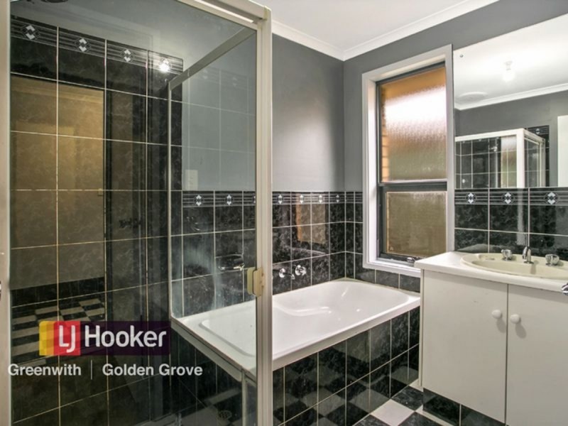 18 Cherry Lane, Paralowie SA 5108