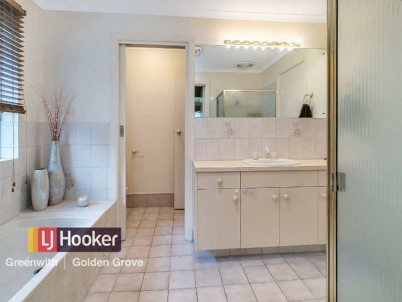 10 Grosvenor Place, Wynn Vale SA 5127