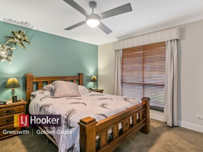 40 De Sassenay Crescent, Modbury Heights SA 5092