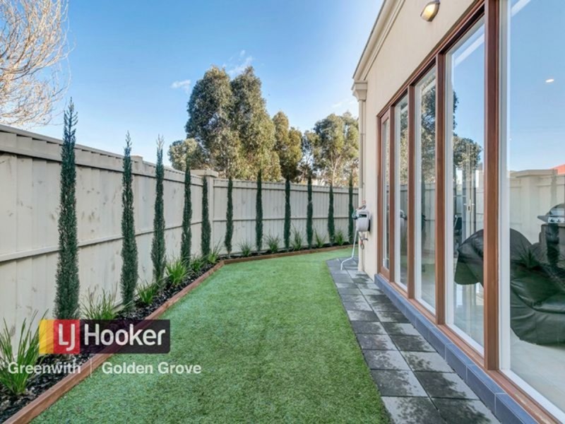 1 Cathedral Circuit, Mawson Lakes SA 5095
