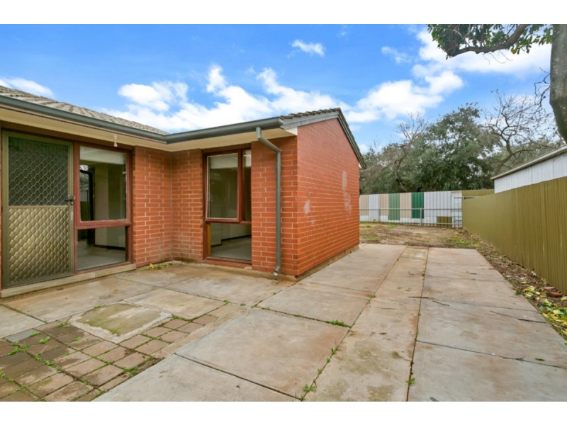 6 Amsterdam Crescent, Salisbury Downs SA 5108