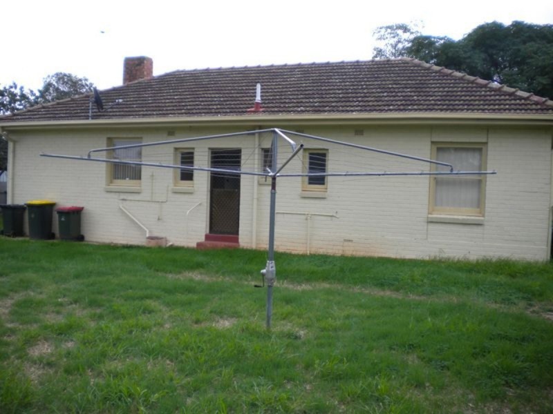 4 Walter Street, Elizabeth Downs SA 5113