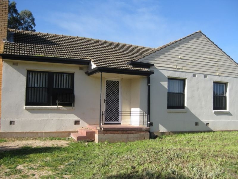 33 Campbell Road, Elizabeth Downs SA 5113