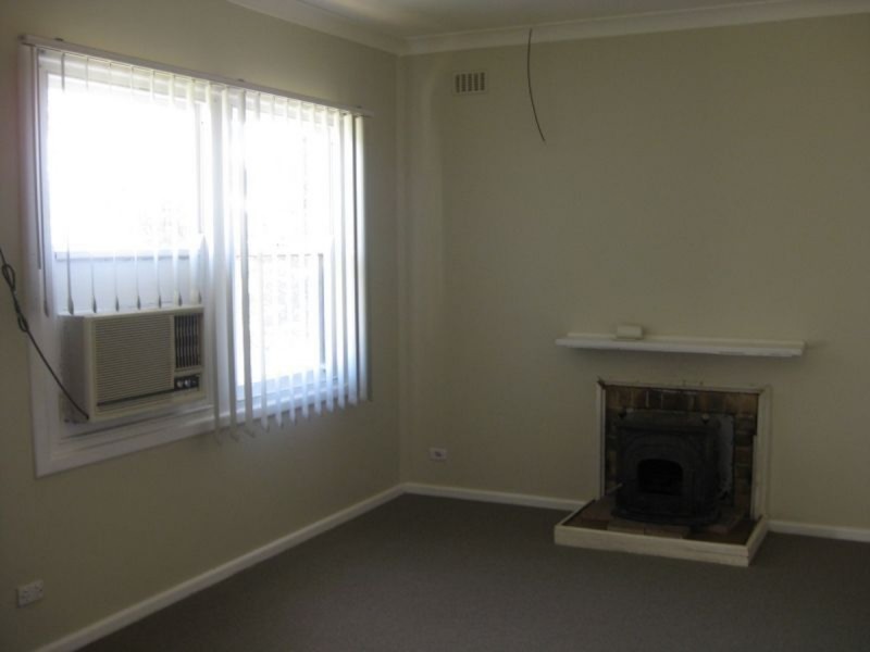 33 Campbell Road, Elizabeth Downs SA 5113