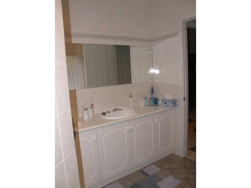 2 Featherstone Circuit, Greenwith SA 5125