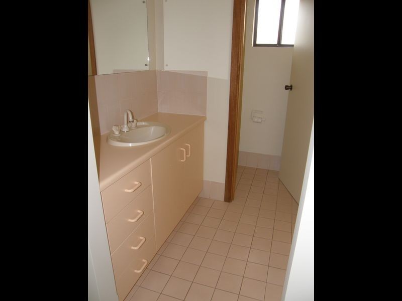 8 Taranaki Court, Greenwith SA 5125