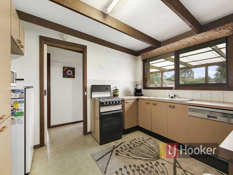 20 Burchall Crescent, Rowville VIC 3178