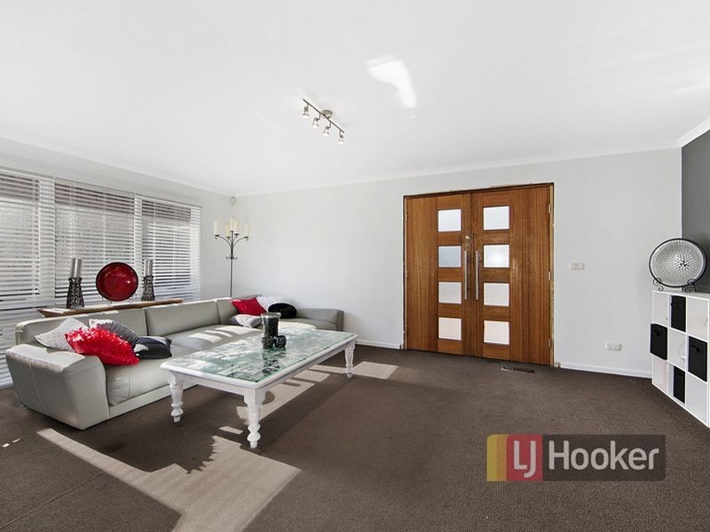 35 George Knox Drive, Rowville VIC 3178