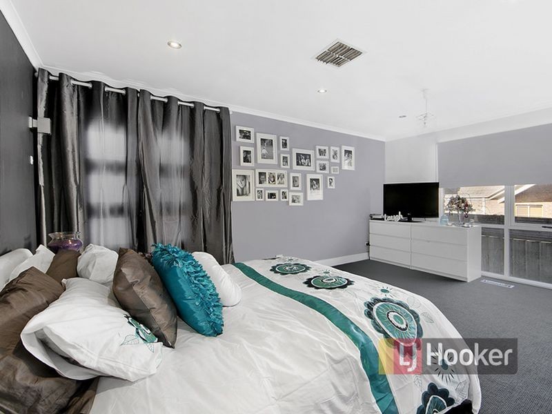 35 George Knox Drive, Rowville VIC 3178