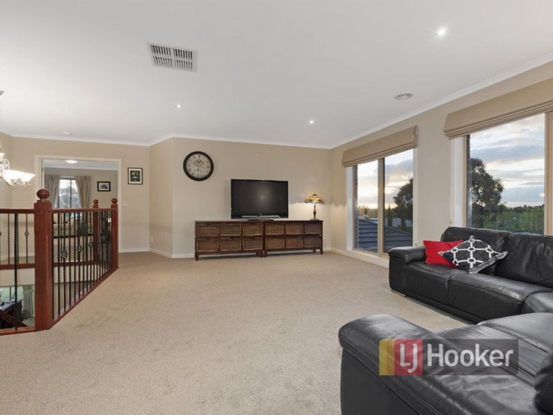 22 Palm Court, Lysterfield VIC 3156