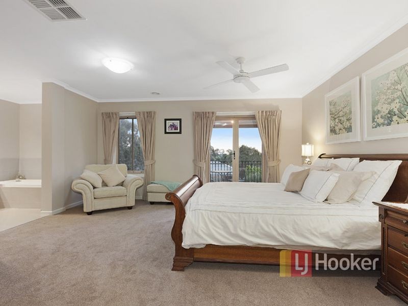 22 Palm Court, Lysterfield VIC 3156