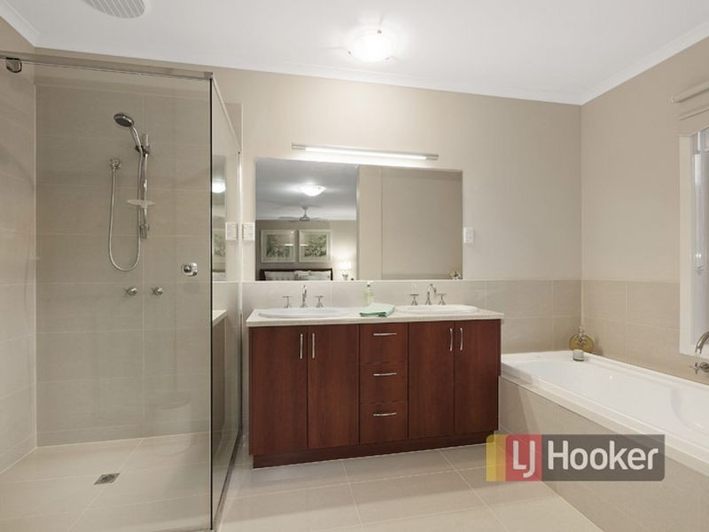 22 Palm Court, Lysterfield VIC 3156