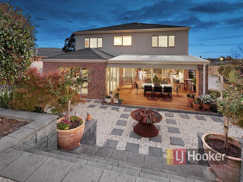 22 Palm Court, Lysterfield VIC 3156