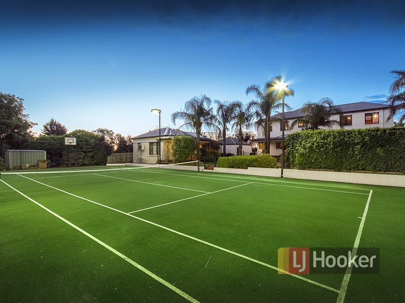 21 Major Crescent, Lysterfield VIC 3156