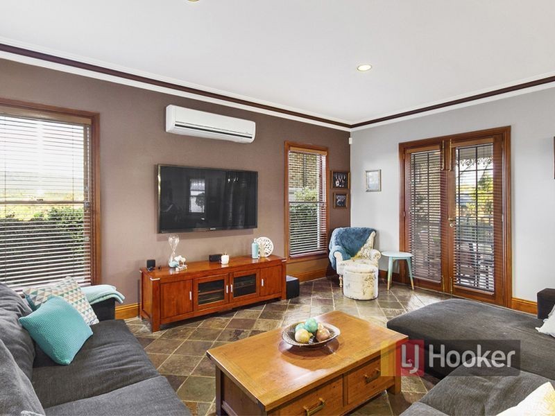 21 Major Crescent, Lysterfield VIC 3156
