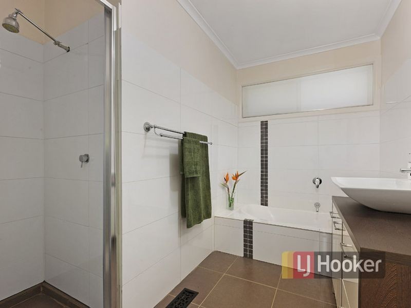 4 Bergins Road, Rowville VIC 3178