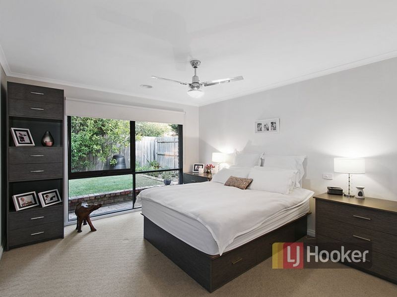 16 Everglades Court, Rowville VIC 3178