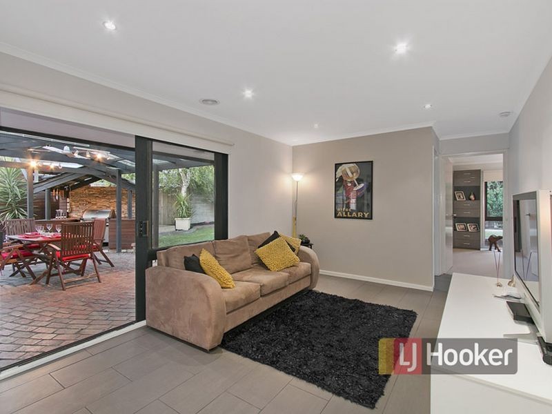 16 Everglades Court, Rowville VIC 3178