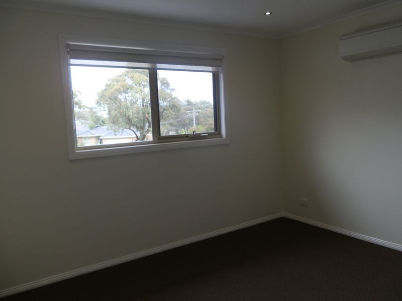 2/7 Denver Crescent, Rowville VIC 3178