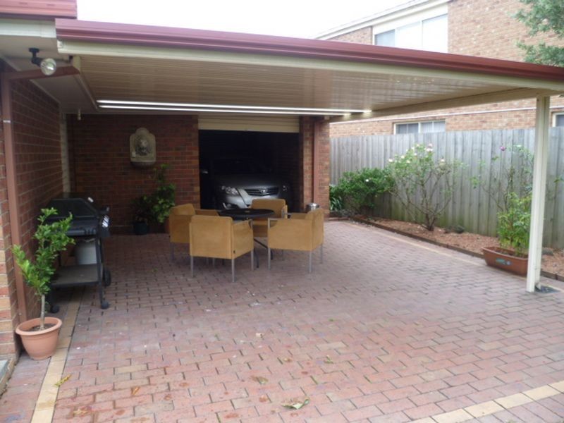 6 Kilcunda Drive, Rowville VIC 3178