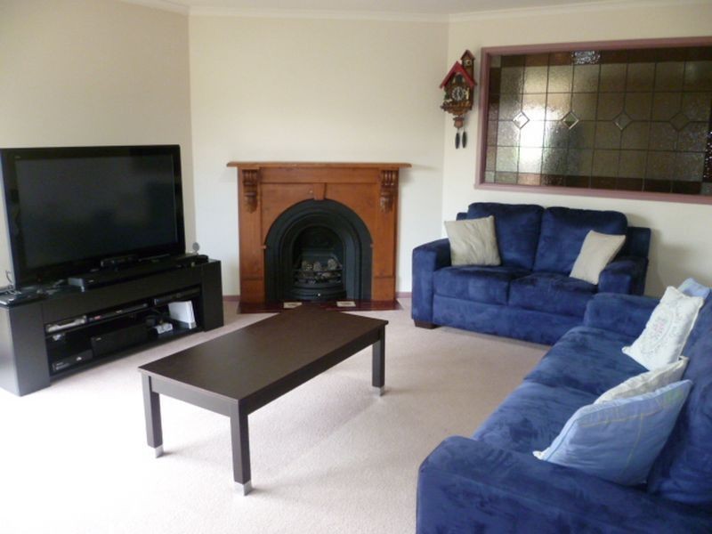 6 Kilcunda Drive, Rowville VIC 3178