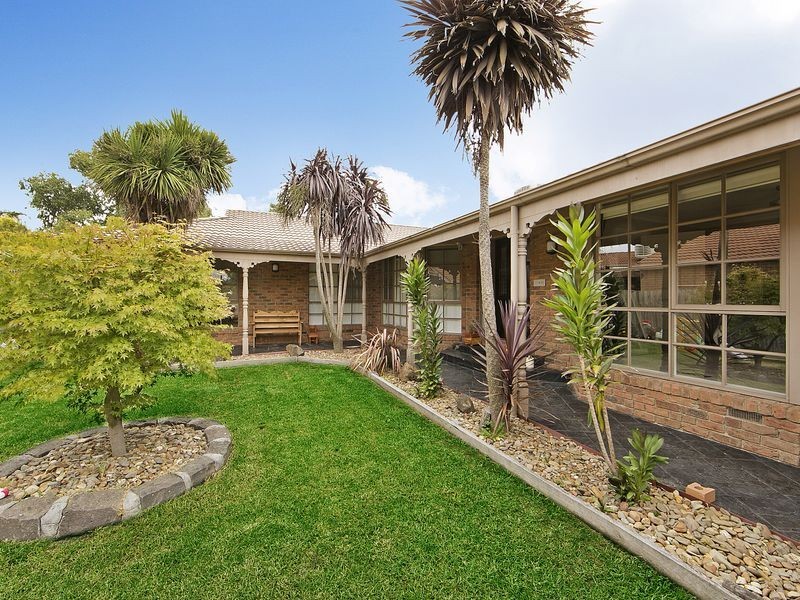 5 Wahroonga Court, Rowville VIC 3178