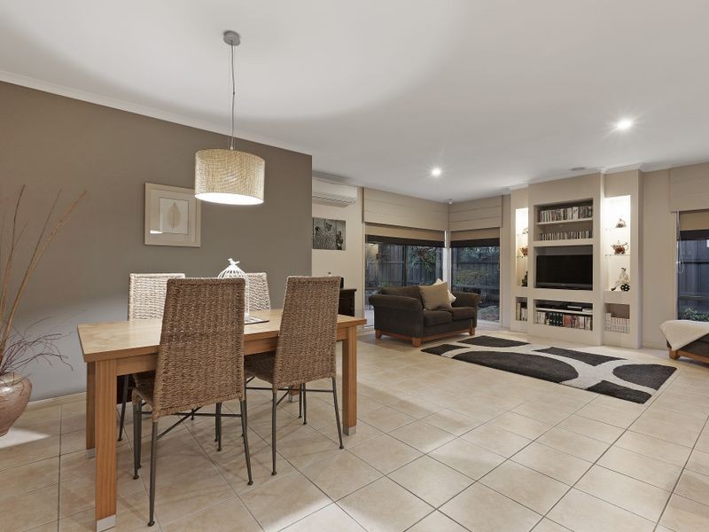 9 Highgate Way, Rowville VIC 3178