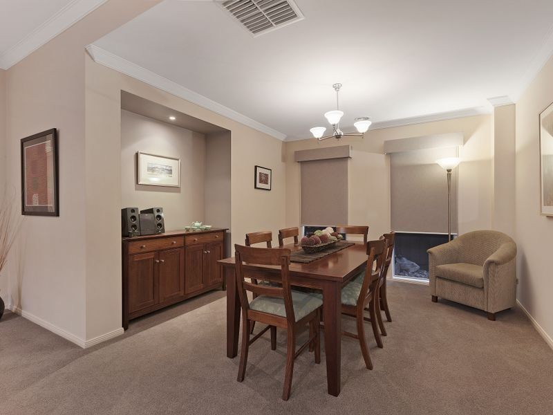 9 Highgate Way, Rowville VIC 3178