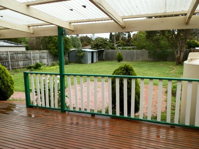 41 Lakeview Avenue, Rowville VIC 3178