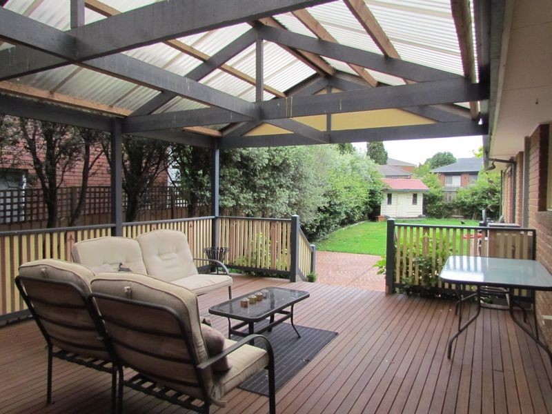18 Salerno Way, Rowville VIC 3178
