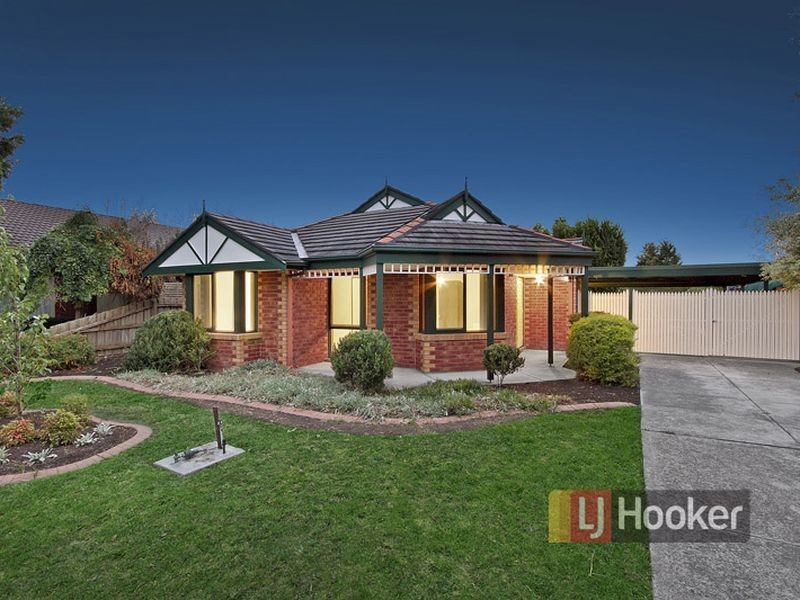 7 Adrian Place, Rowville VIC 3178