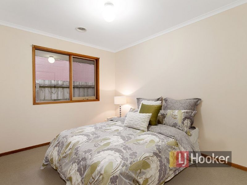 7 Adrian Place, Rowville VIC 3178